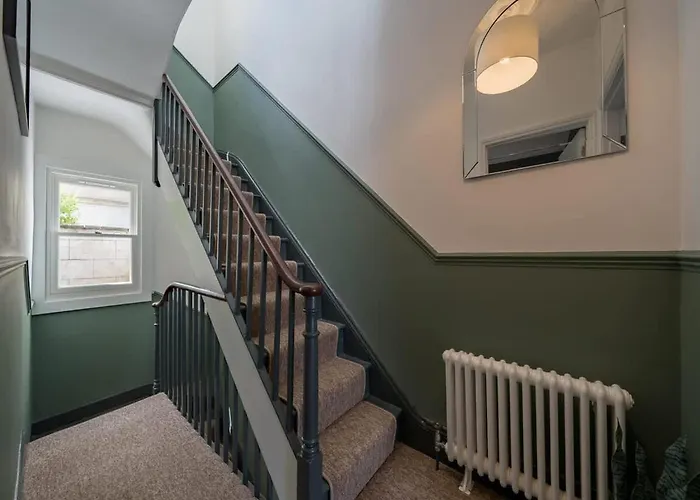 بيت للعطل Stylish For 8 *